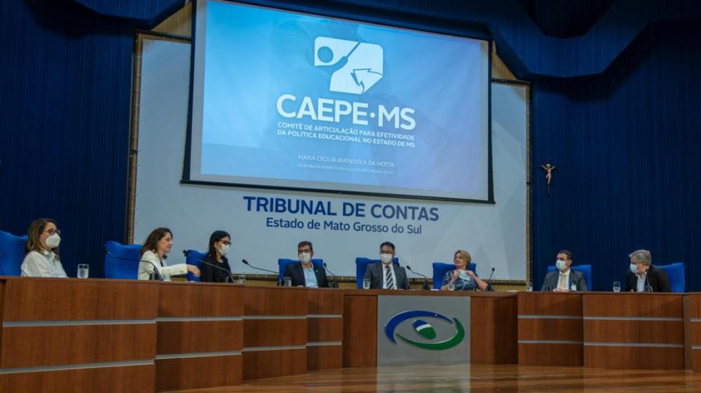 Comitê faz reunião para repactuação de ações na Educação do Estado