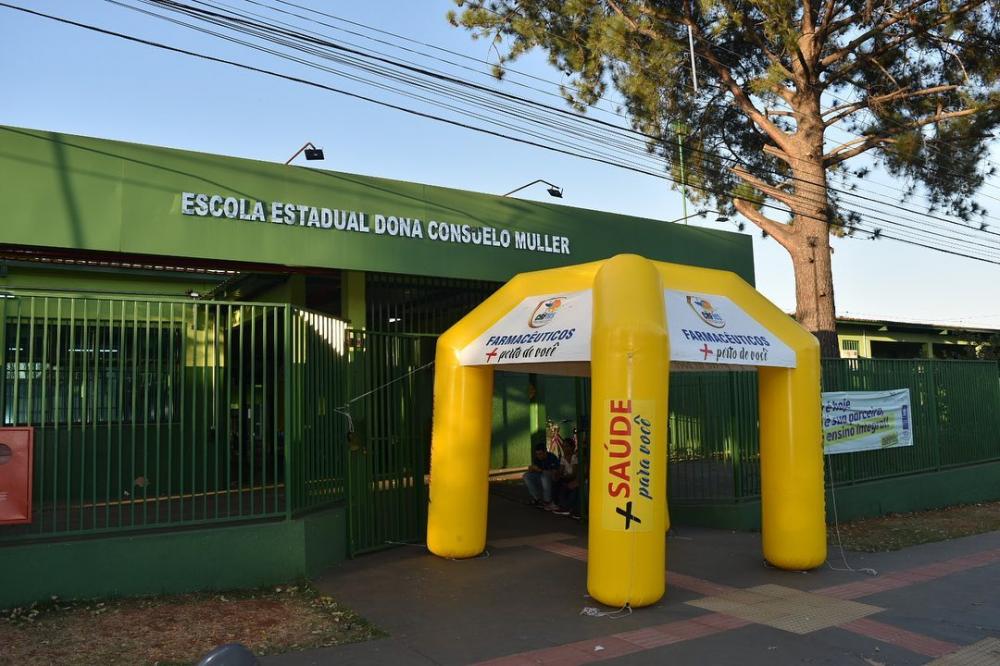 Escola Consuelo Muller inova e faz parceria com farmacêuticos para atender a comunidade