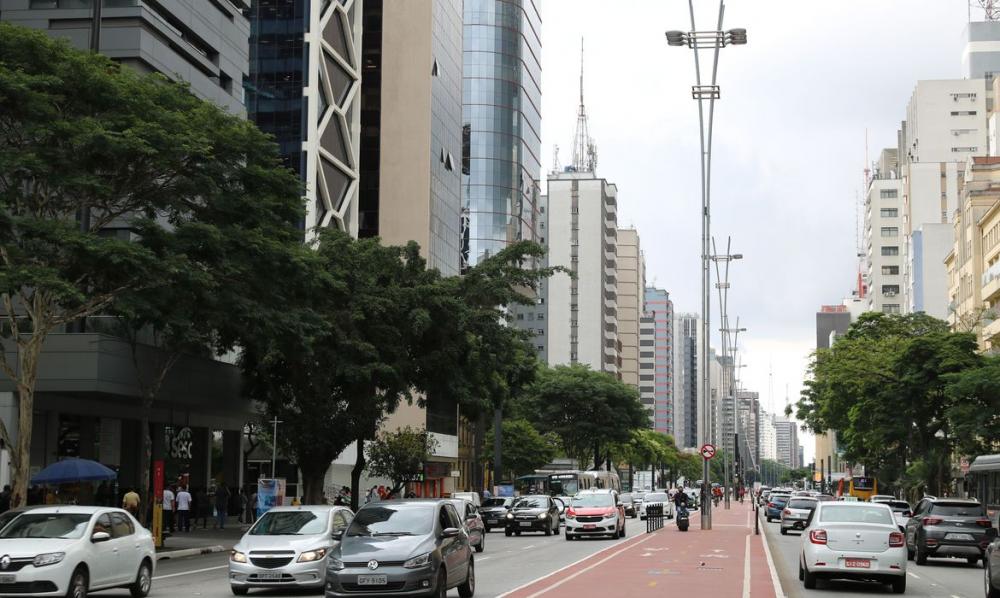 Preços dos aluguéis sobem 0,81% em março, diz FGV