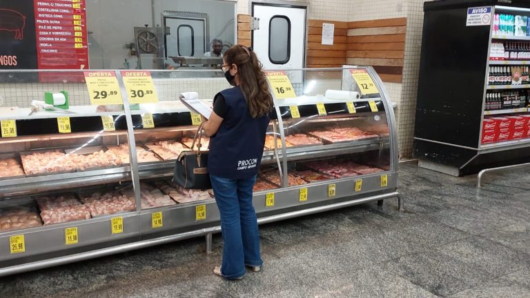 Churrasco do Dia das Mães pode custar até 190% a mais, se consumidor não pesquisar preços