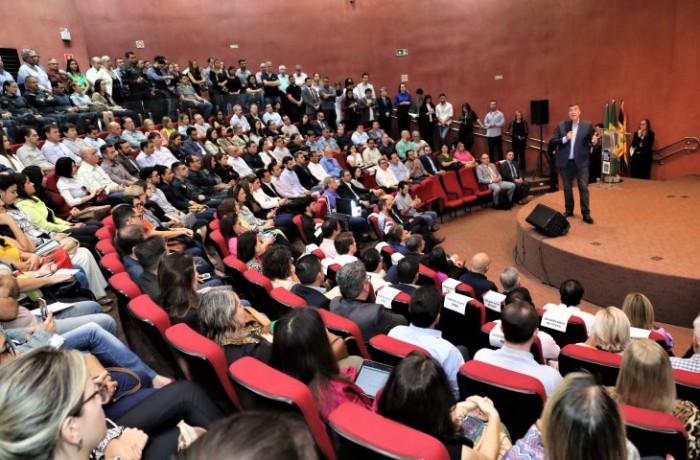 Sistema que elimina uso de papel já está em funcionamento em seis unidades administrativas de MS