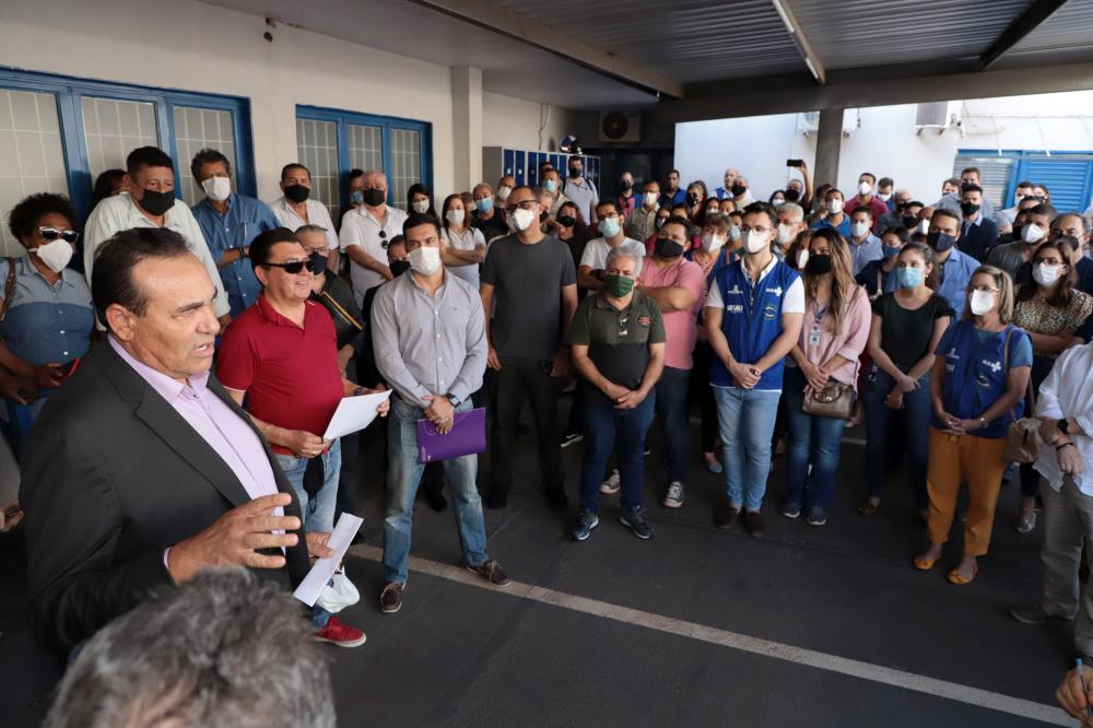 Vereadores de Campo Grande recebem fiscais da prefeitura e classes da arrecadação em reunião