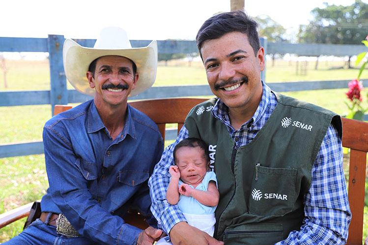 Sonho de pai: a história do trabalhador rural que viu o filho se tornar zootecnista