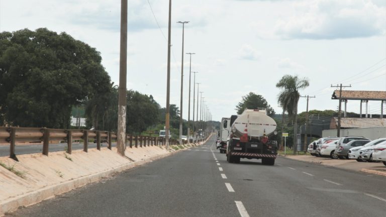 Prefeitura licita recapeamento da avenida Duque de Caxias, trecho Indubrasil/Aeroporto