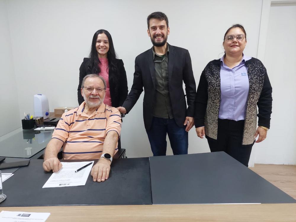 IPF e FUNDTUR assinam termo para criar plataforma de inteligência turística no Estado