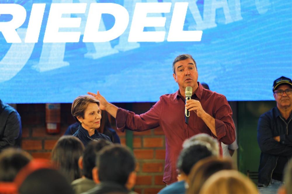 Prioridade para o futuro: Manter o jovem na escola e qualificá-lo, defende Riedel