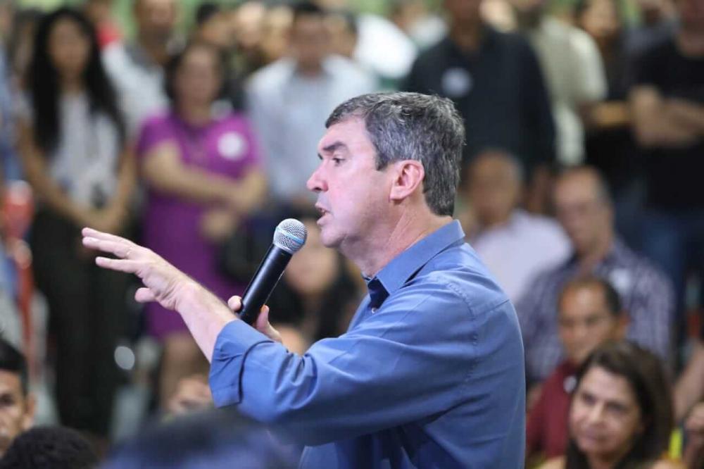 Riedel defende ampliação de empregos, com qualificação profissional e crescimento da economia