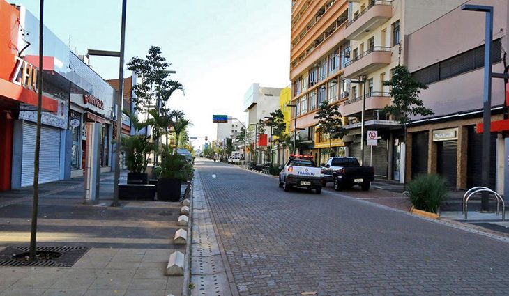 Proibição de atividades e serviços começa nesta sexta-feira em todo o Estado