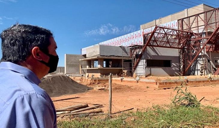 Riedel visita obras do Corpo de Bombeiros em Bonito que irá atender população e turistas