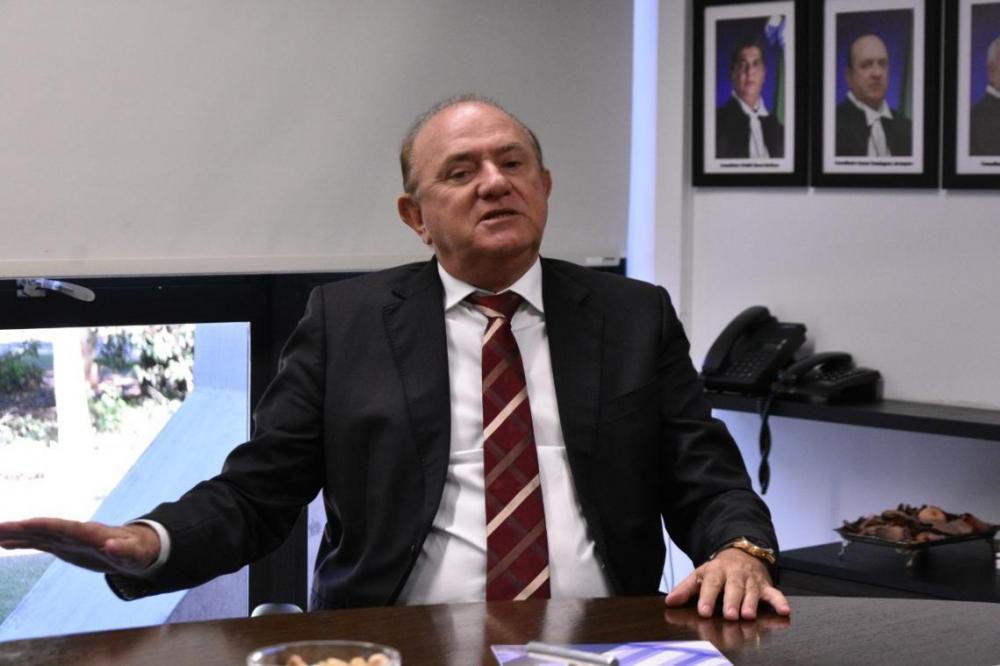 Prefeitura de CG alega complexidade para testar eficácia em quem recebeu vacina com atraso