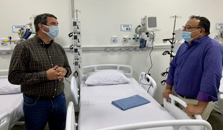 Riedel anuncia construção de novo centro cirúrgico e bloco administrativo no Hospital Regional de Amambai