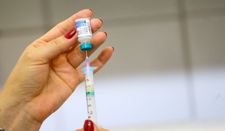 Covid-19: Estado alinha, com municípios, mutirão para aplicar 275 mil doses de vacina em sete dias