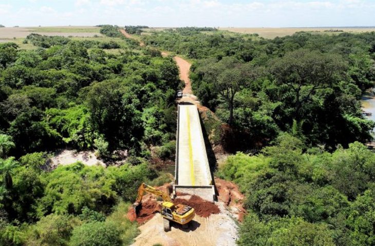 Para atender região de fronteira, governo assina contrato para obra de R$ 45 milhões na MS-270